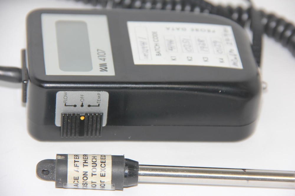 COMARK 4107 Air Velocity Meter