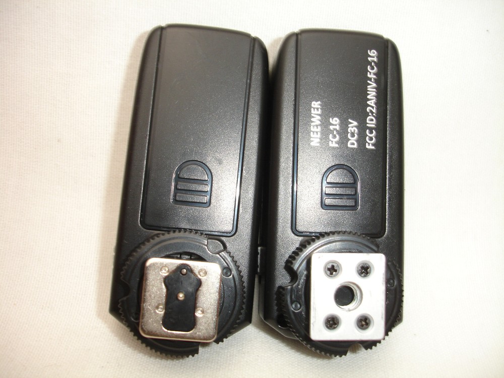 Neewer 2.4GHz Flash Camera Trigger Transmitter & Receiver (no cables)