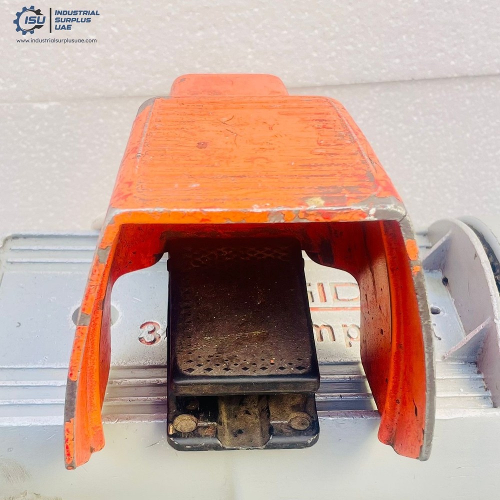 Ridgid 300 Compact Pipe Threader/ Threading Machine 230V