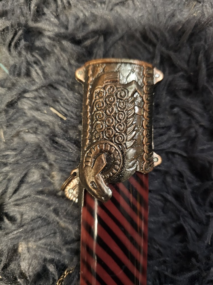 DAGGER STYLE KNIVES With Ram Theme- Pre owned - Great Condition