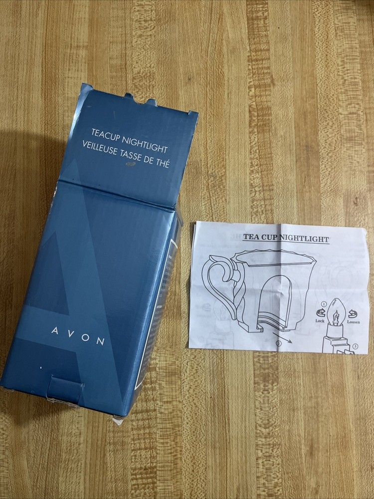 NIB AVON Ceramic Teacup Nightlight - 2005