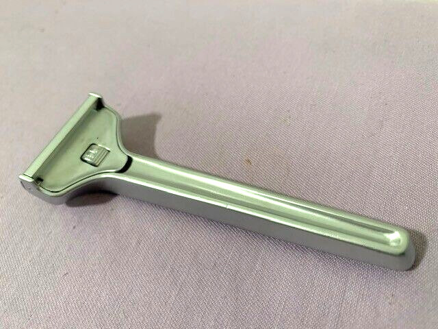 Supply Single Edge Pro Silver Safety Shaving Razor ~~~ Great Condition