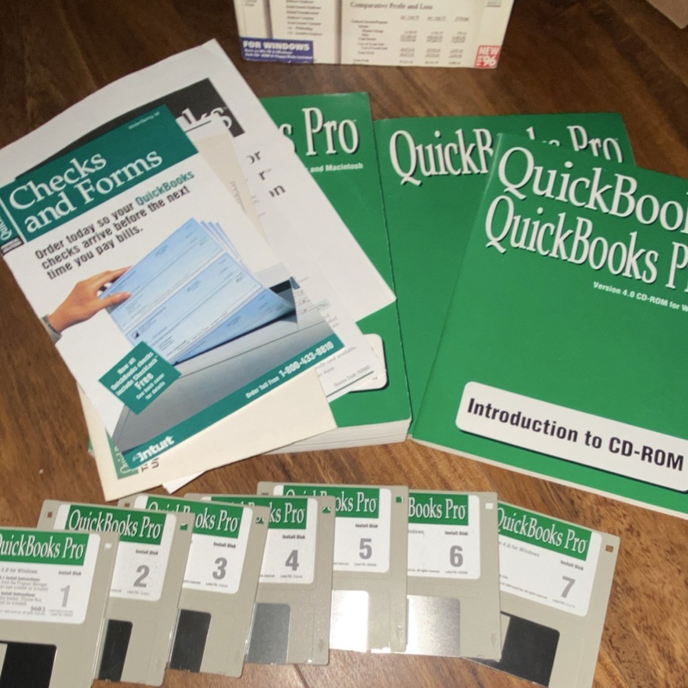 Quicken QuickBooks Pro 4.0 Windows Mac 3.5" Floppy Discs Manuals