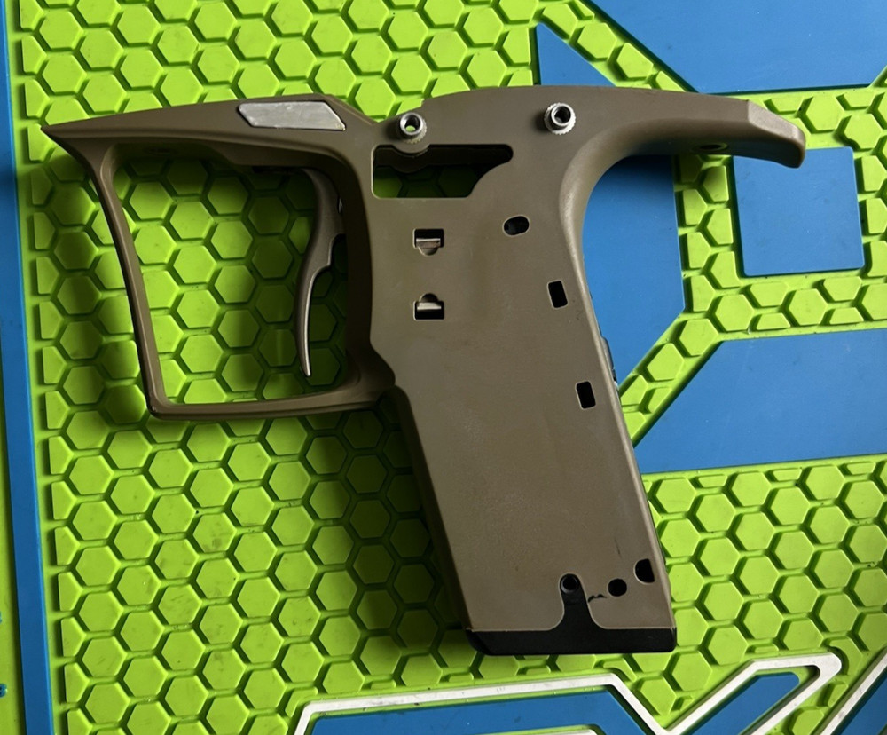 PLANET ECLIPSE ETEK 3 4 COMPOSITE TRIGGER FRAME + BOARD + MICROSWITCH PAINTBALL