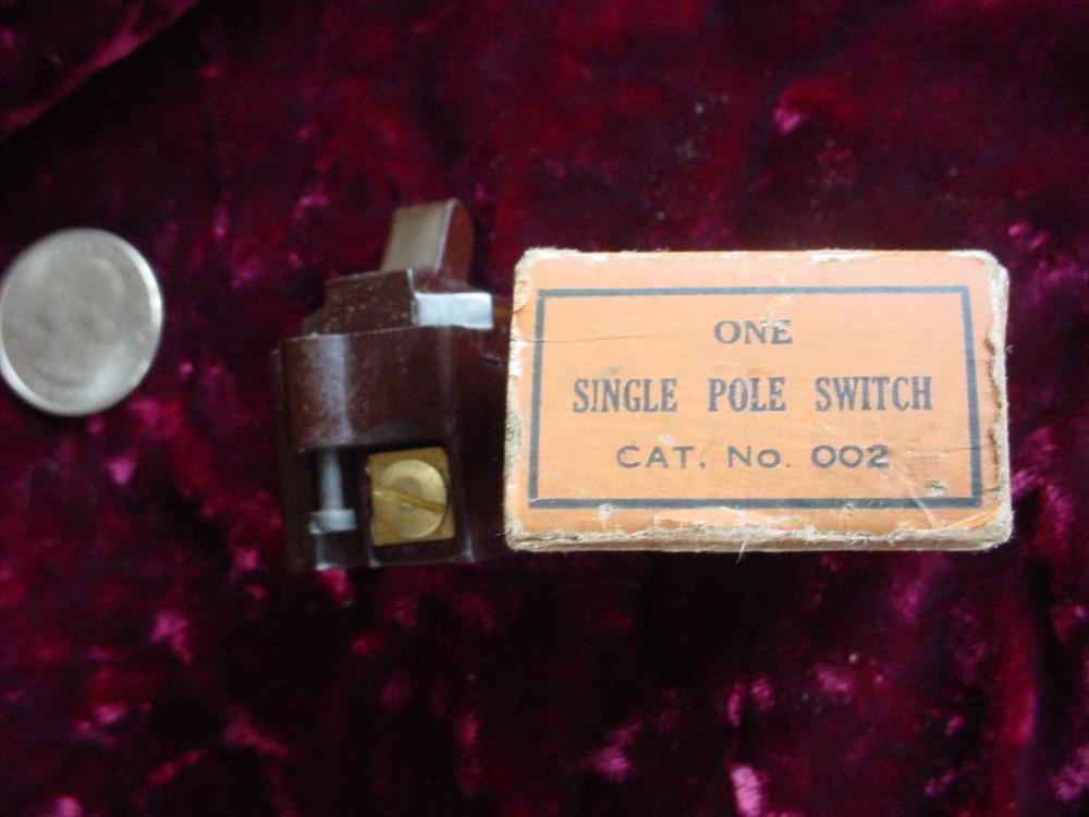 Vintage Snapit single pole bakelite switch for multi unit wall plates in box
