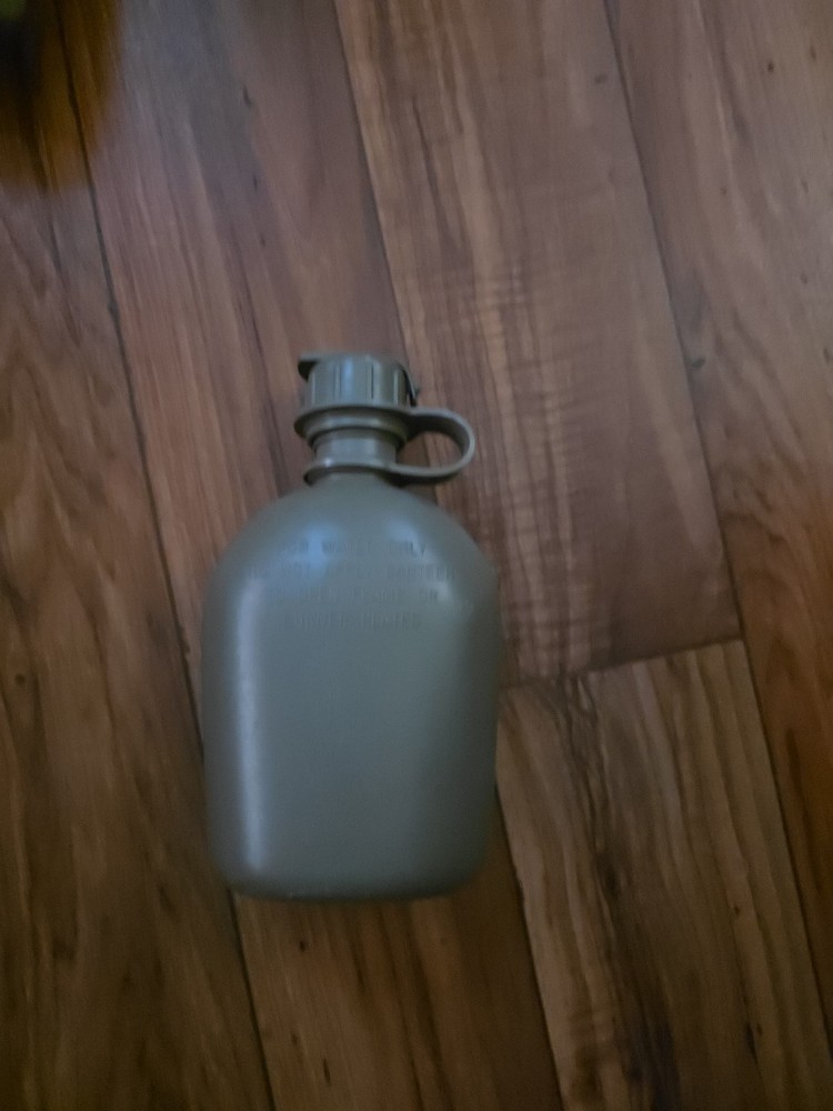 Vintage 1993 Us Plastic Canteen