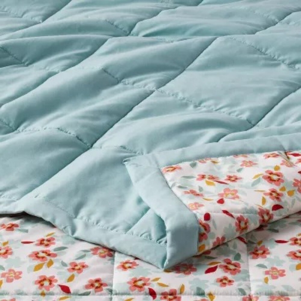 Quilted Down Alternative Bed Blanket