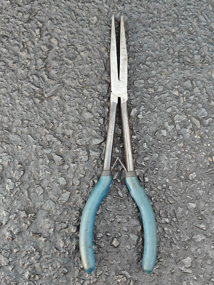 Blue Point Tools 11 Inch Long Duck Bill Pliers