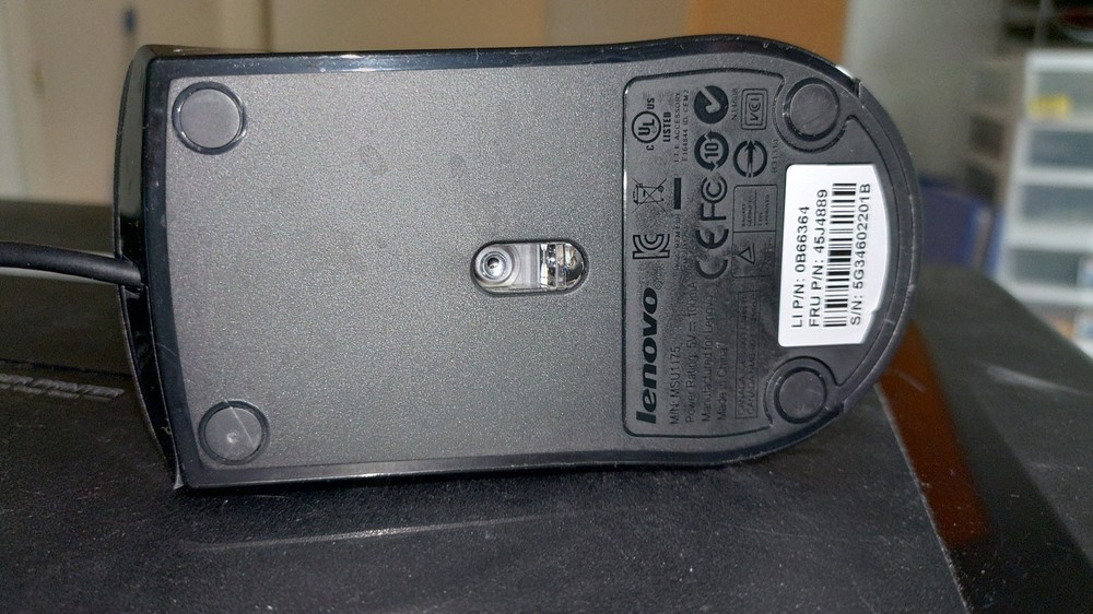 Black {Lenovo} [MSU1175] Wired USB Mouse
