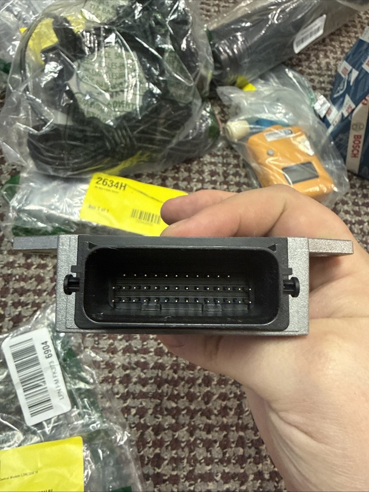 L39C 2008-2010 MAZDA 5 2.3L Transmission Control Module TCM