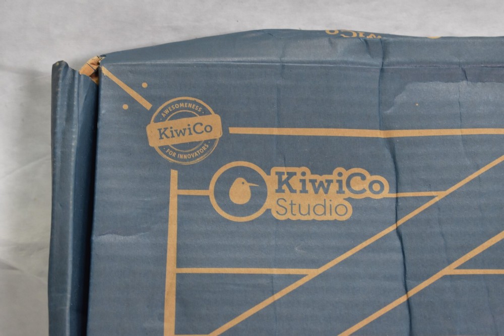 Kiwi Co Kiwico Studio Handmade Soap STEM Engineering Learning Box Soapmaking
