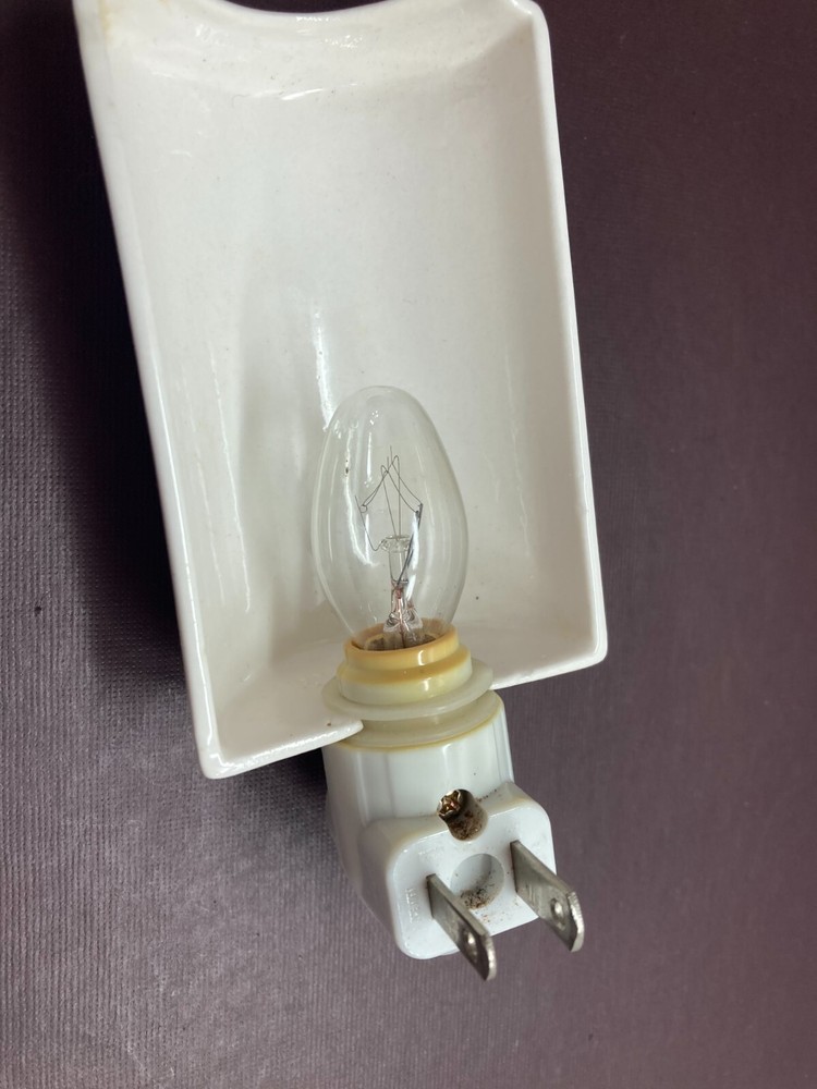 Marilyn Monroe Plug in Ceramic night light