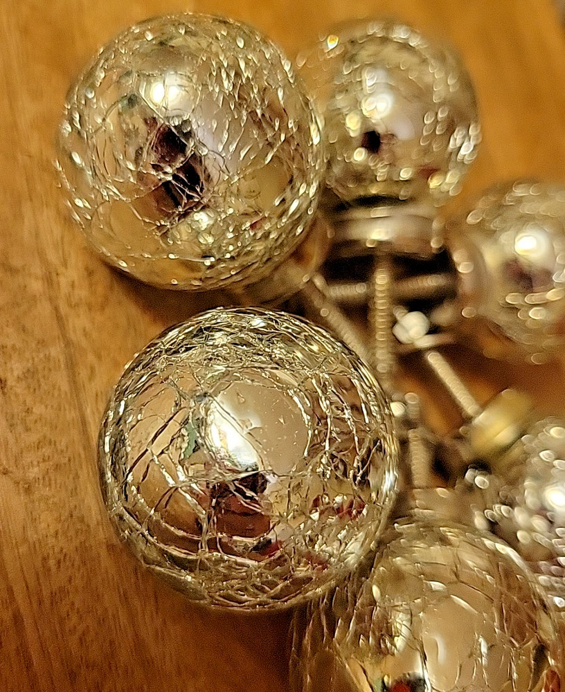 6 SILVER CRACKED MERCURY GLASS CABINET DRAWER HANDLE PULLS 1.5” Diameter