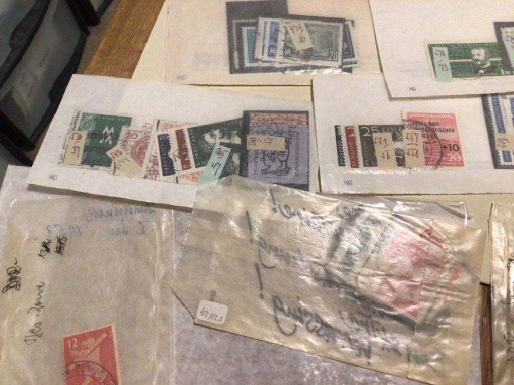 German & DDR mixed stamps in packets A9431