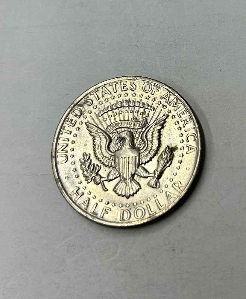 1972D Kennedy half dollar triple die error on reverse