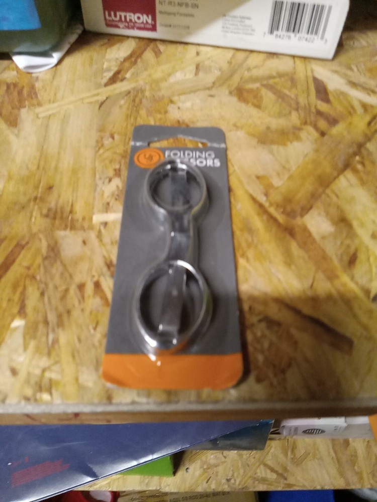 Ultimate Survival Technologies UST Moose Folding Scissor A1