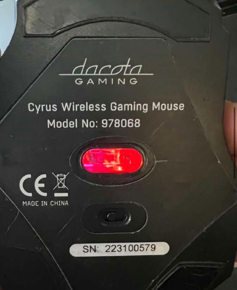 Dacota Gaming Mouse USB dongle included