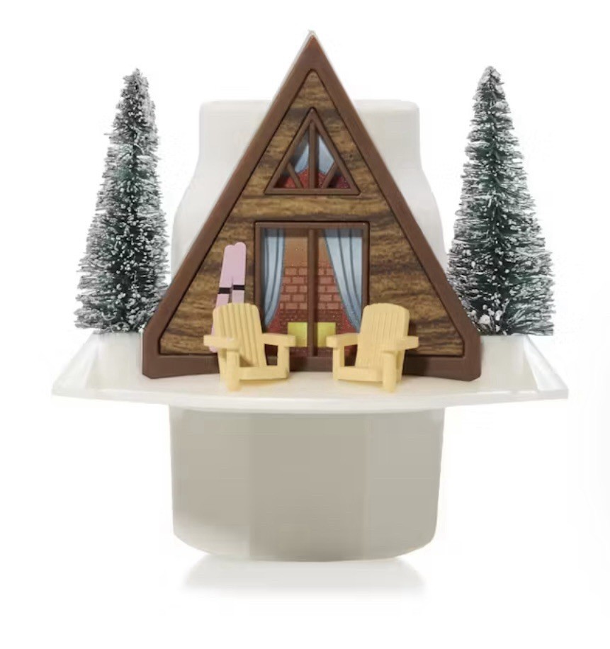 NWT Yankee Candle A-Frame ScentPlug® Diffuser w/ Light Sensor, Holiday