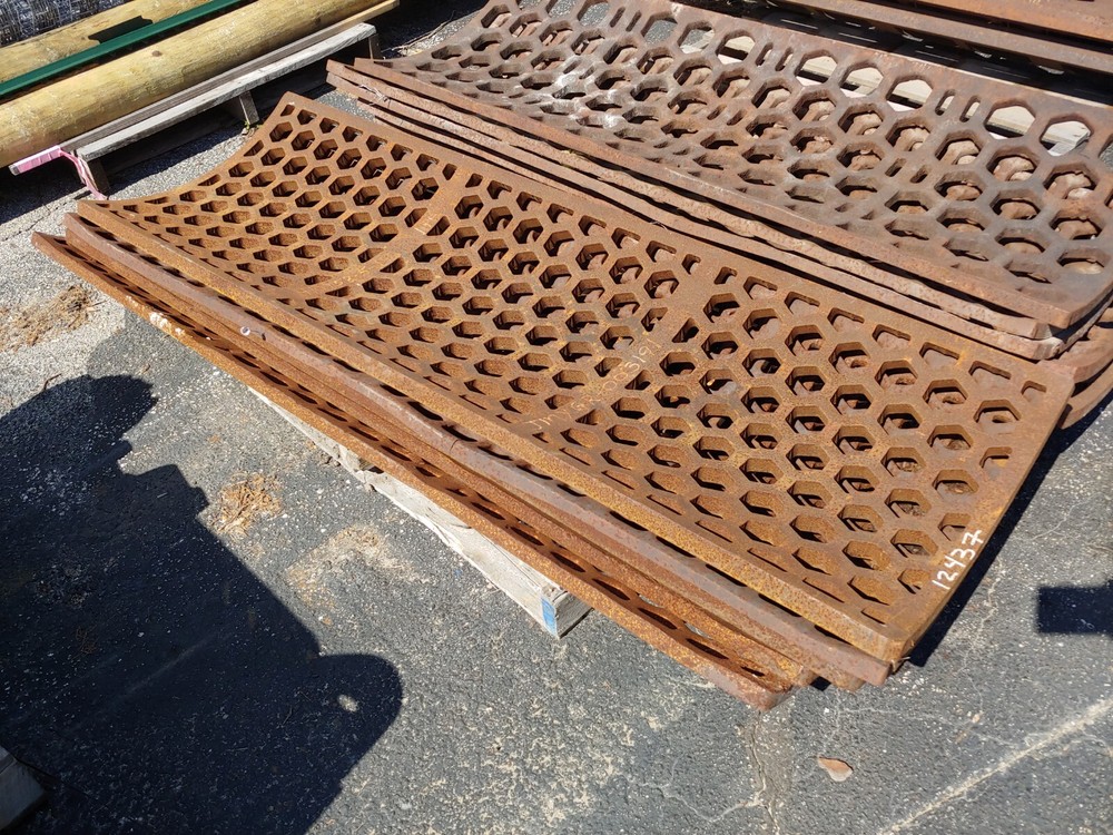 Grinder Screens 2" Hex ( 5pc - 63 " long )
