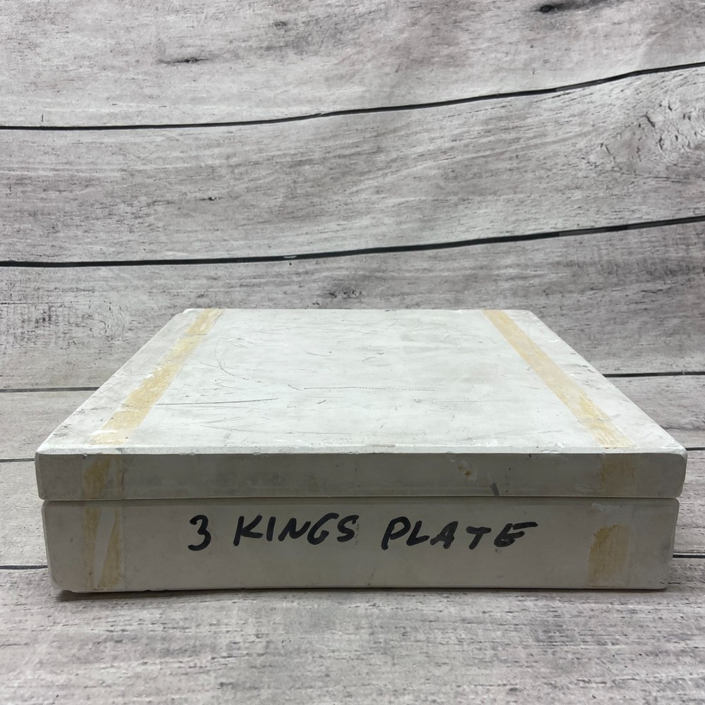 Unbranded Ceramic Casting Mold Three Kings Plate
