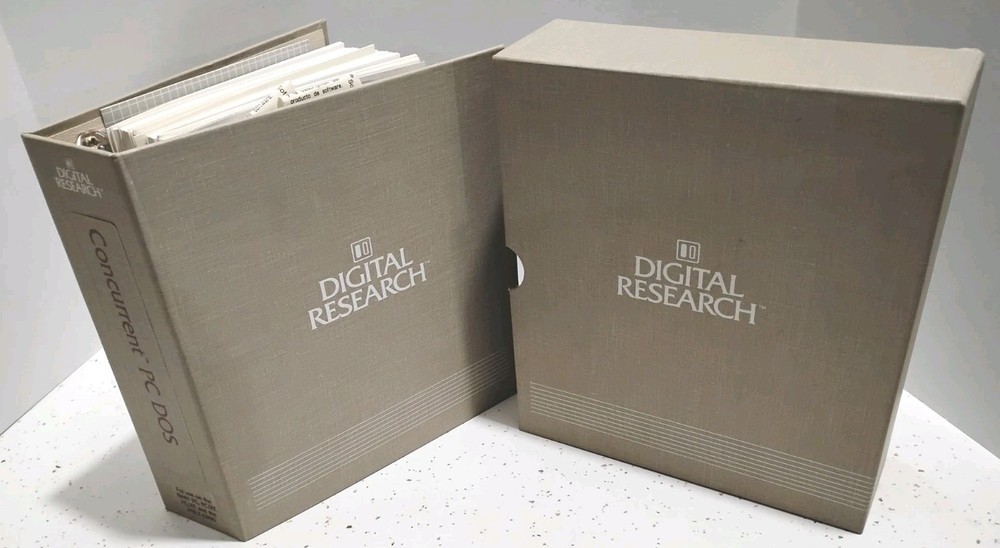 Digital Research Concurrent PC-DOS 4.1 System Builders Guide-85' Binder & Disks