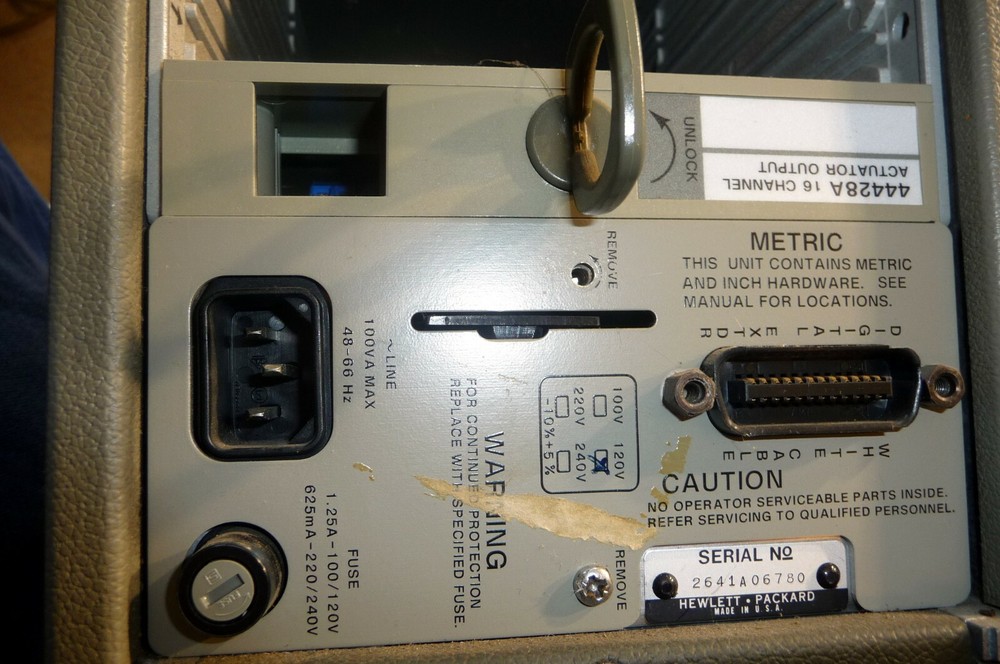 AGILENT HP 3498A EXPANDER data acquisition / control unit with cables