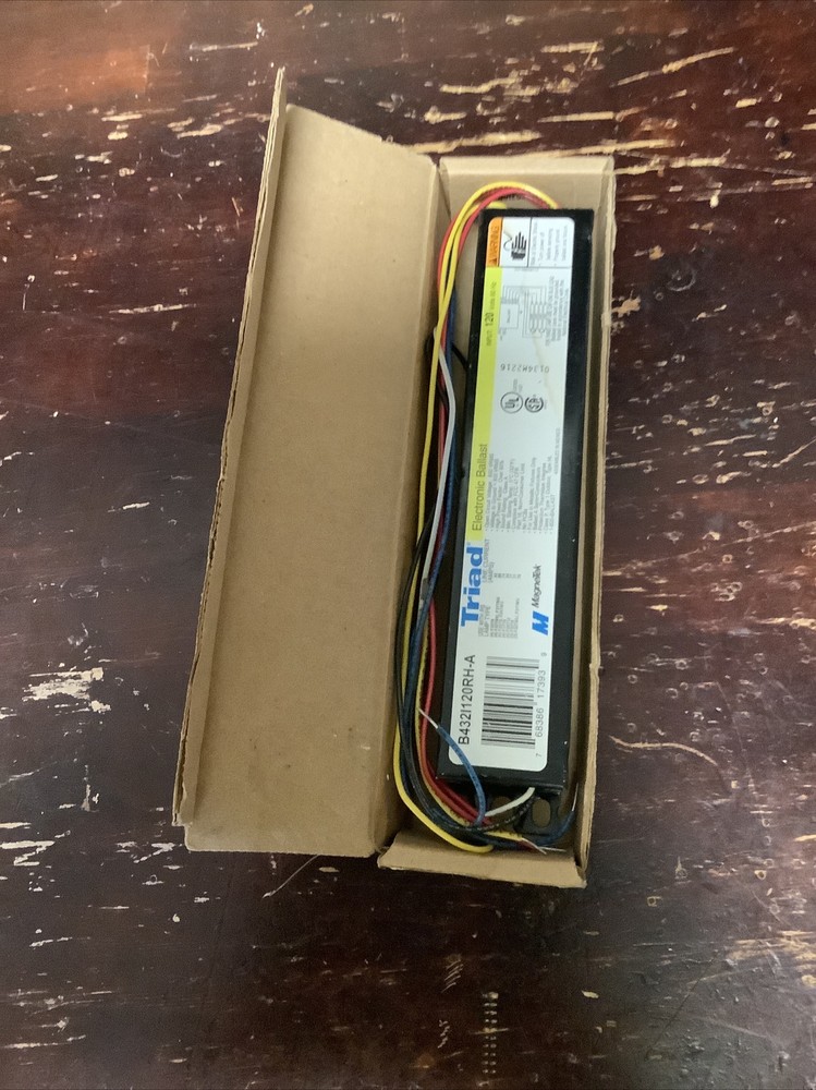 New MagneTek Universal Triad Electronic Ballast