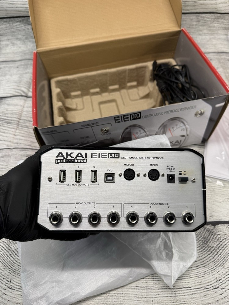 Akai Professional EIE Pro Electromusic Interface Expander USB Audio Interface
