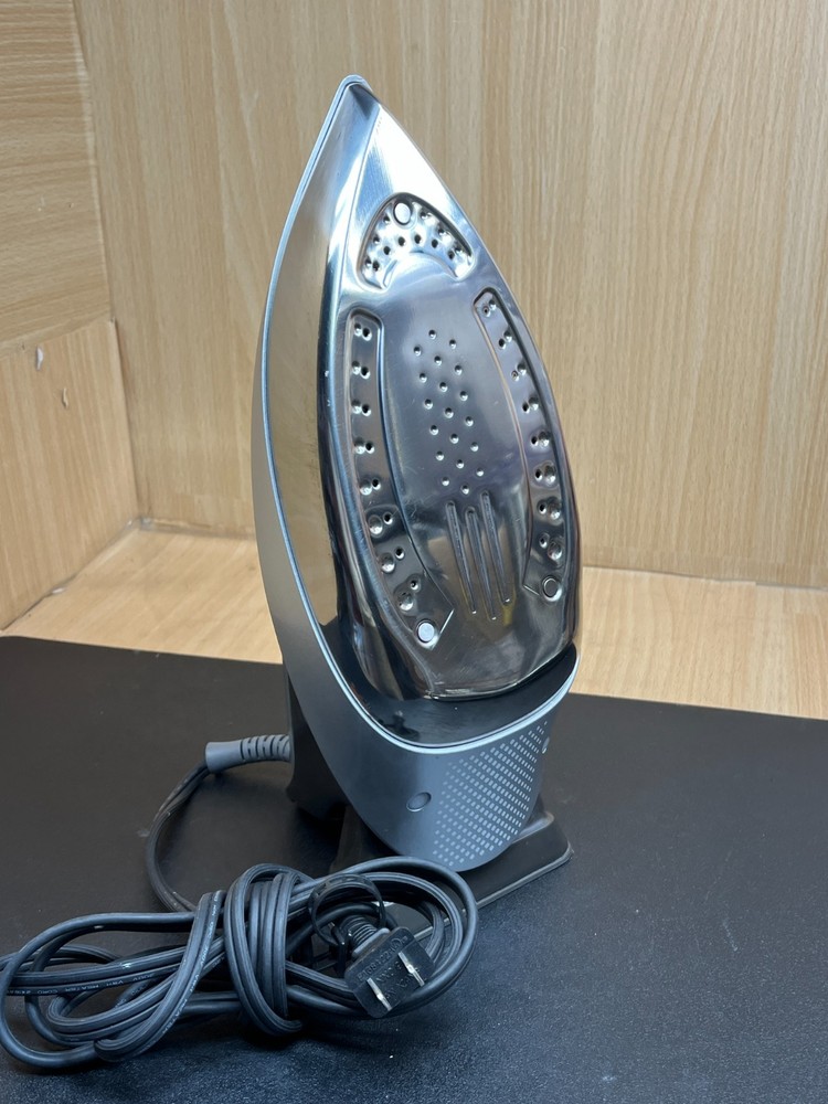 Conair Fabric Steam Iron Silver GI500