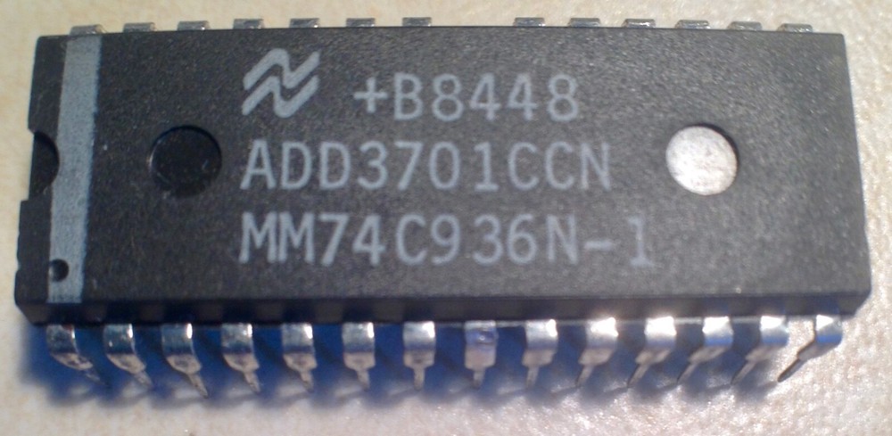 National ADD3701CCN 74C936 3 3/4 Digit DVM With Multiplexed 7 Segment Output
