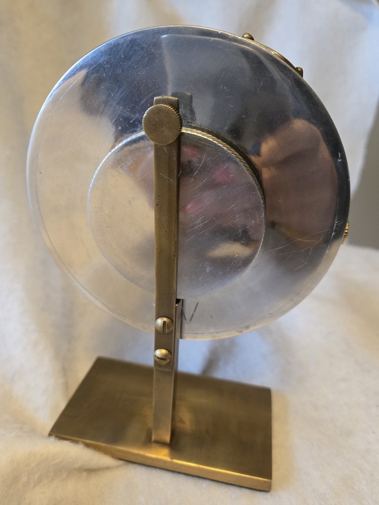 Pendulux Chronometer Table Clock With Stand Does work.