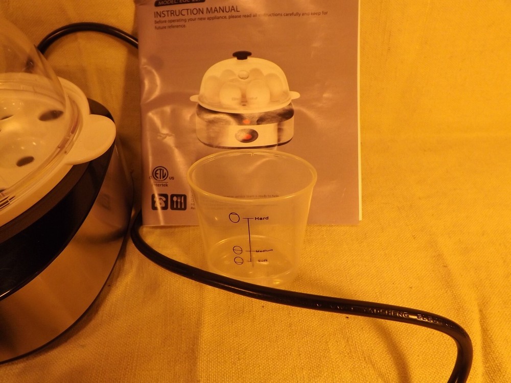 Elite Gourmet Easy Egg Cooker MAXI-MATIC