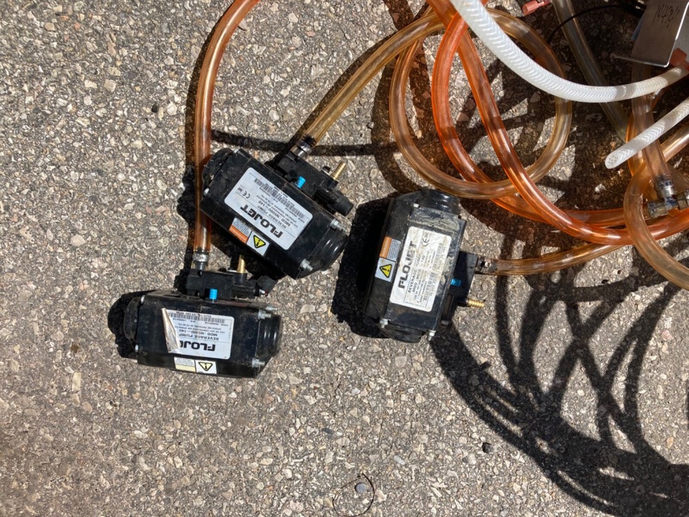 FROZEN CARBONATED BEVERAGE Valves and pumps misc