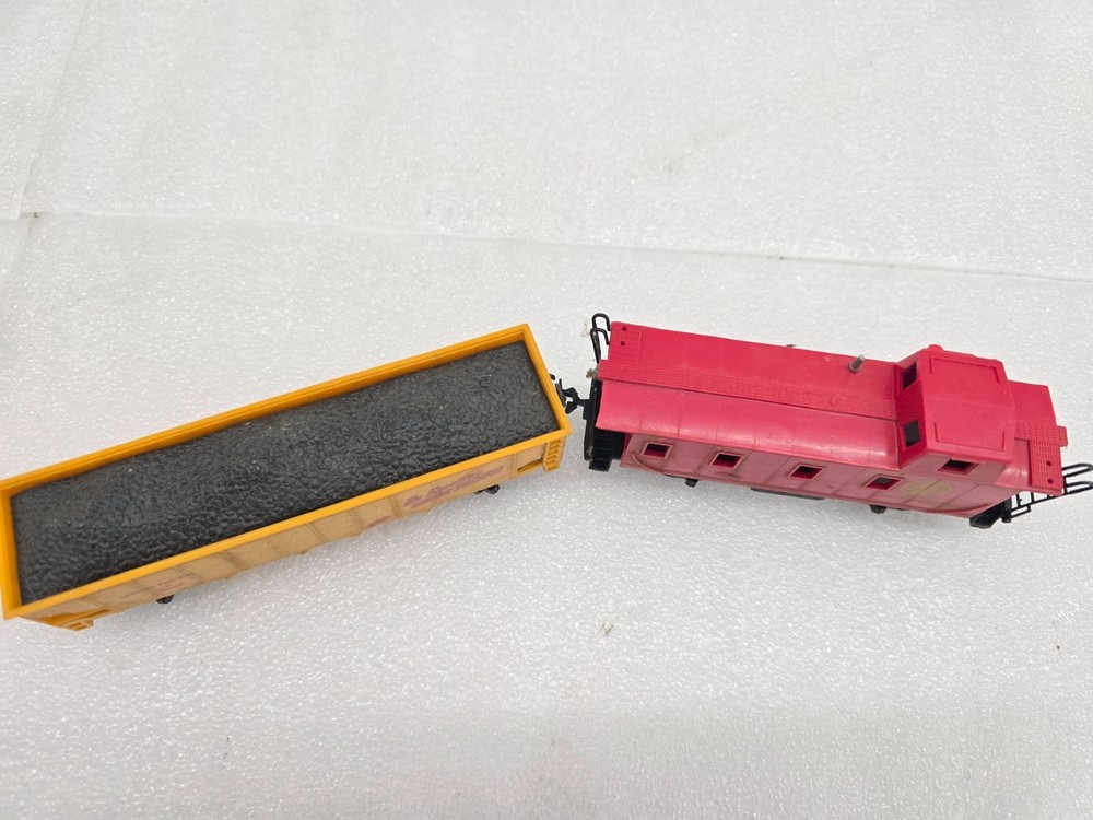 Bachman Galaxy HO Scale Train EZ Track System Read