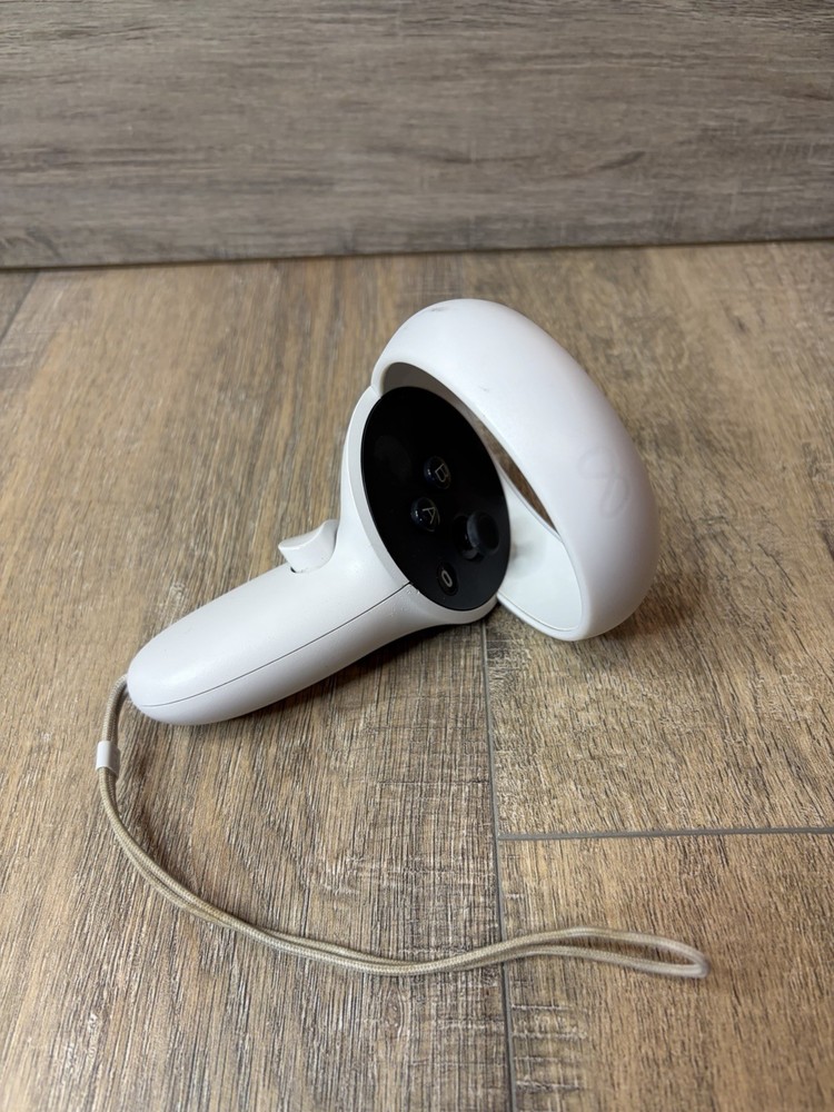 Genuine OEM Original Meta Oculus Quest 2 VR RIGHT Touch Controller Only - Tested