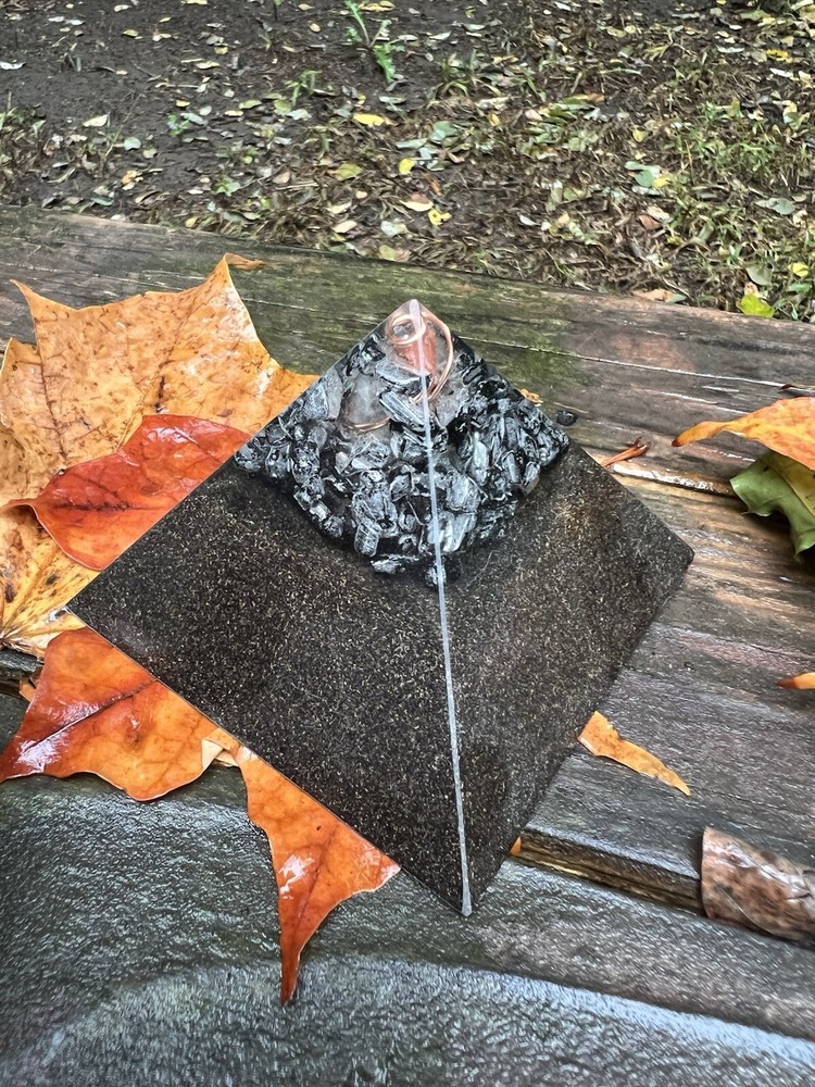 Obsidian Orgone pyramid