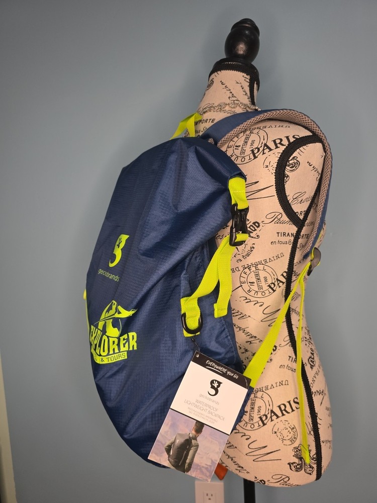 Geckobrands Lightweight 30L Waterproof Backpack