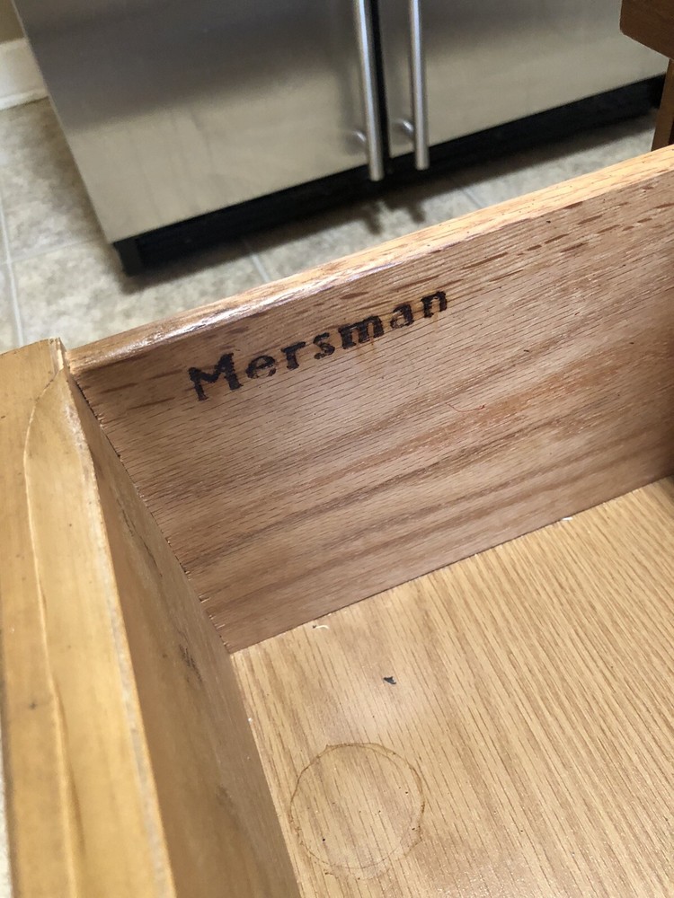 MERSMAN Mid Century Modern Drawer End Table Side Accent Maple Nightstand 26”