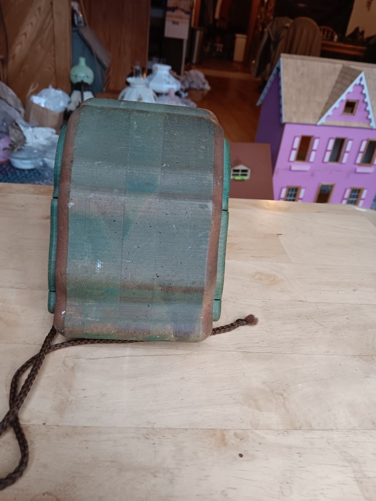 VTG WOODEN TURTLE PULL TOY. 1128