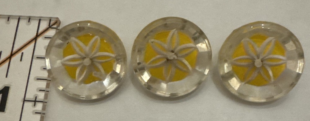 3 Carved lucite Daisy Buttons Painted