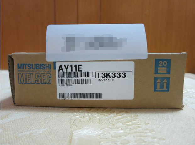 New In Box Mitsubishi PLC Module AY11