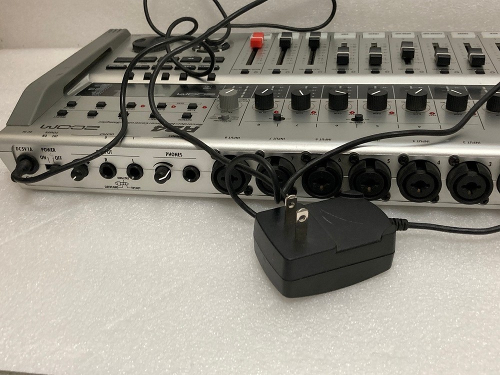 Zoom R24 24 Multi-Track Recorder