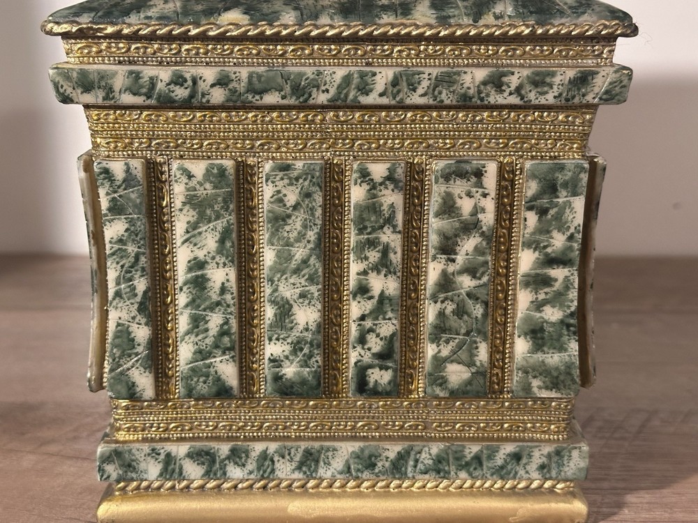 Green Gold White Resin Square Tissue Box Cover Classic Abstract Pattern
