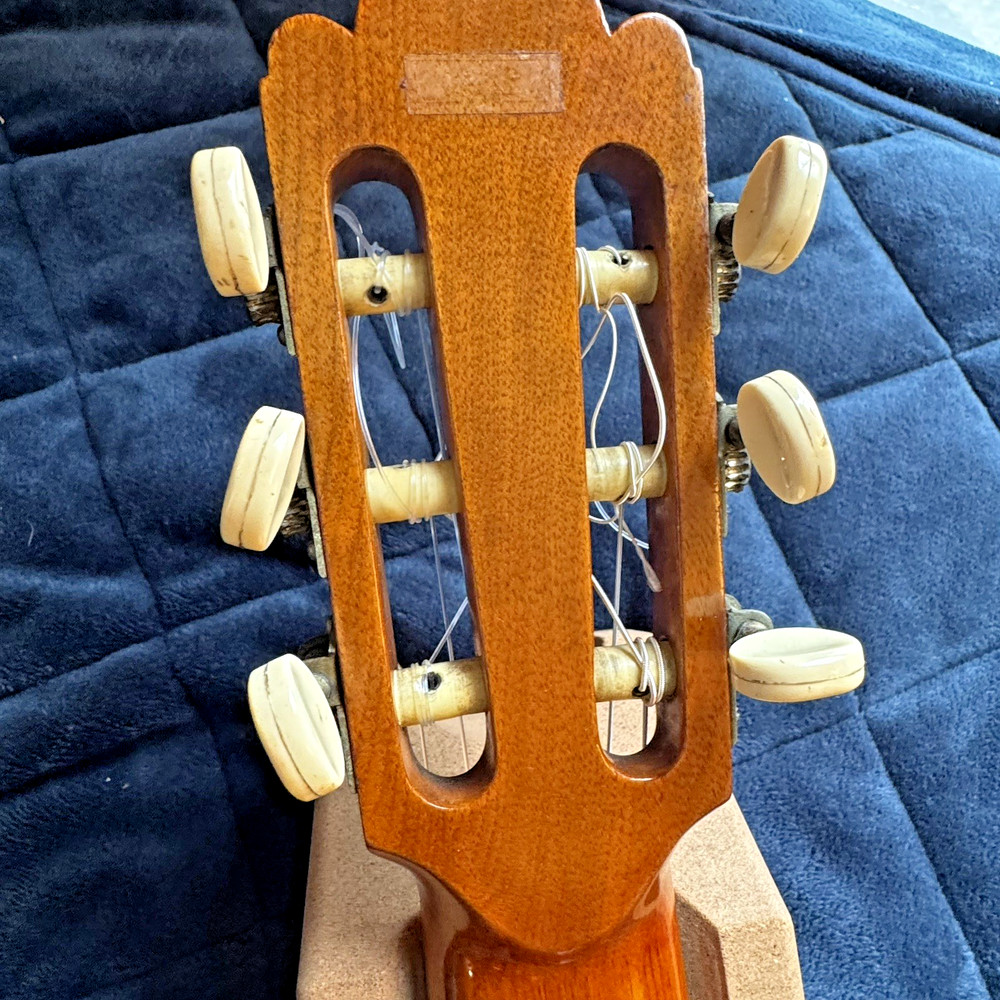 1966 Osamu Tomita All-Solid Classical Guitar