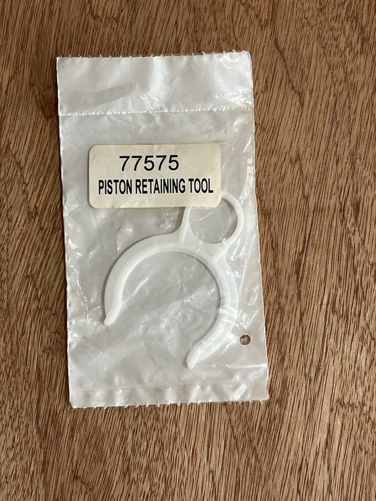Signature - Piston Retaining Tool #77575