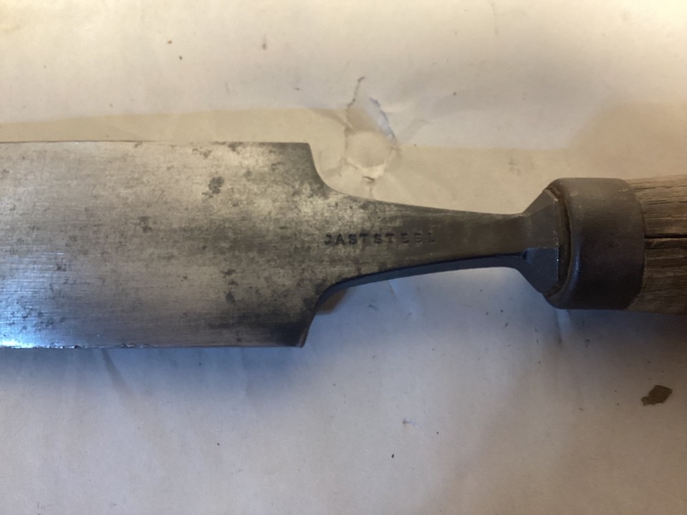 Vintage Moulson Bros. 2" chisel
