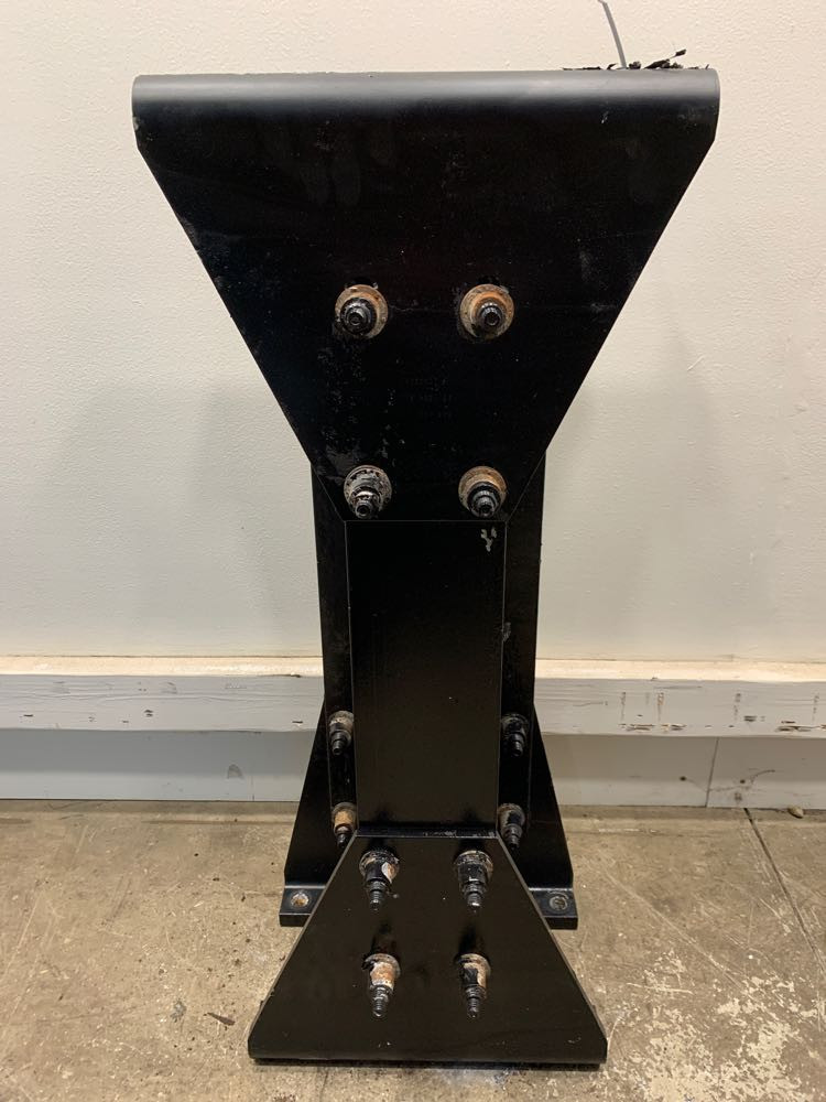 2013 Peterbilt 384 Frame Crossmember (648-10905)