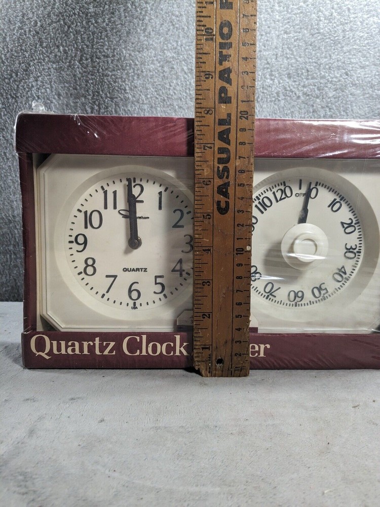 Vintage Quartz Clock, 3 Positions Vertical Horizontal Or Countertop