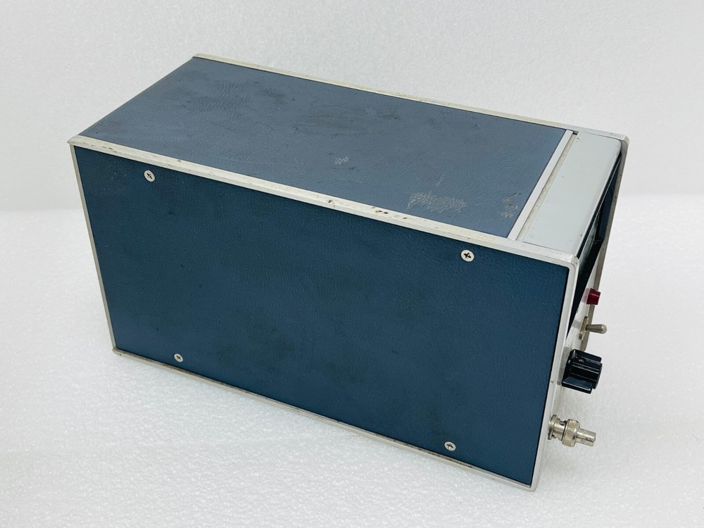 Hewlett-Packard 3400A RMS Voltmeter / READ