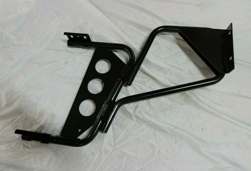 MACK NEW OEM STEP SUPPORT BRACKET COMPONENT FRAME 85150881